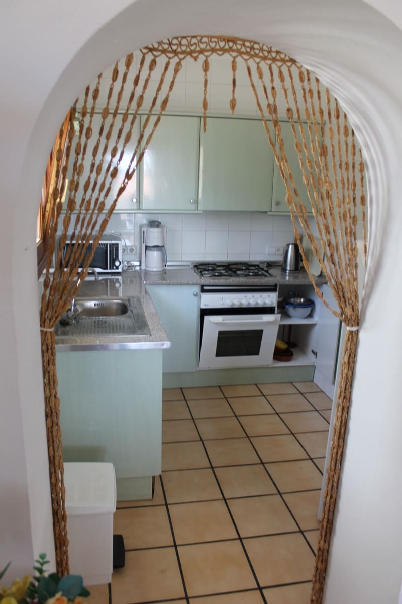 6 quarto Moradia para venda em Calpe / Calp com piscina - 665 000 € (Ref: 9946509)