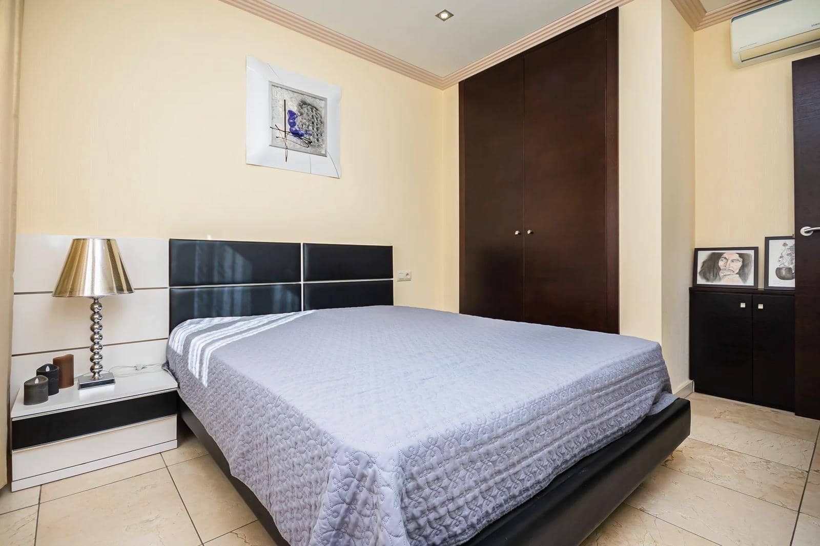 5 bedroom Villa for sale in Calpe / Calp with pool - € 1,350,000 (Ref: 9946511)