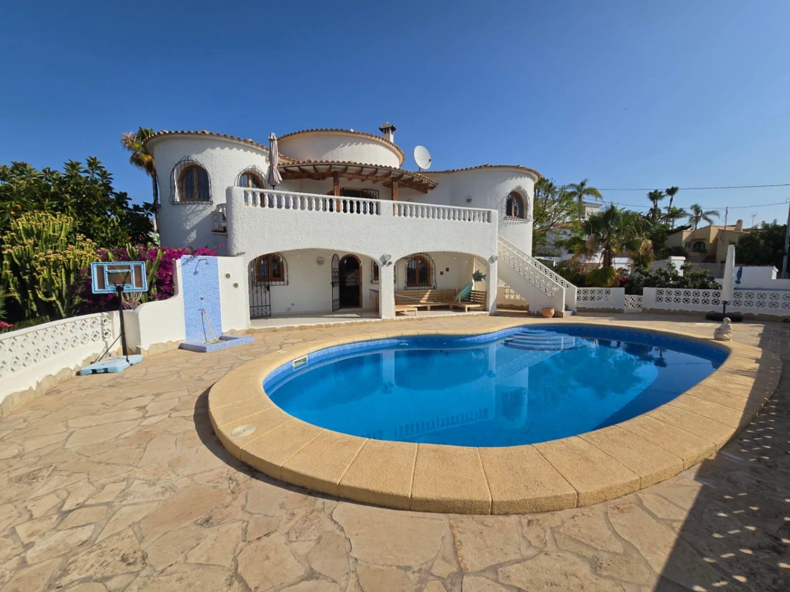 4 soverom Villa til salgs i Calpe / Calp med svømmebasseng - € 990 000 (Ref: 9946514)