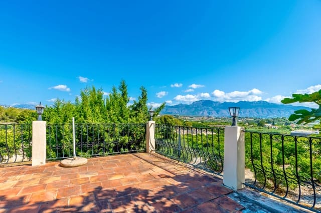 5 soverom Villa til salgs i Alfaz del Pi / L'Alfàs del Pi med svømmebasseng - € 875 000 (Ref: 9946515)