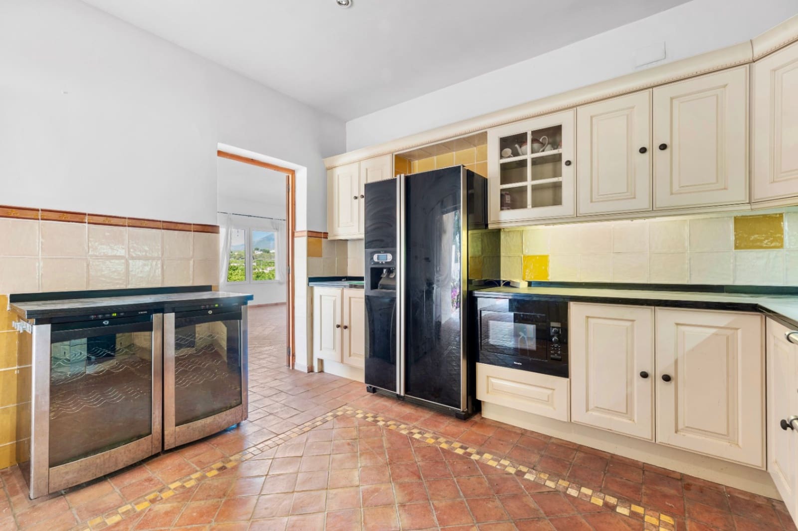 5 soverom Villa til salgs i Alfaz del Pi / L'Alfas del Pi med svømmebasseng - € 875 000 (Ref: 9946515)