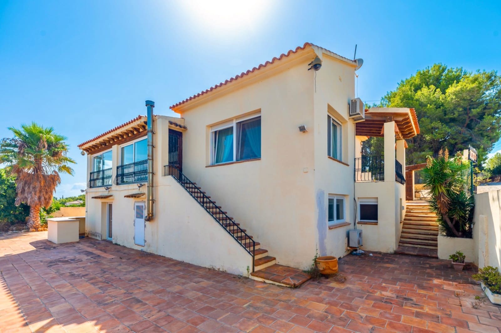 5 soverom Villa til salgs i Alfaz del Pi / L'Alfas del Pi med svømmebasseng - € 875 000 (Ref: 9946515)