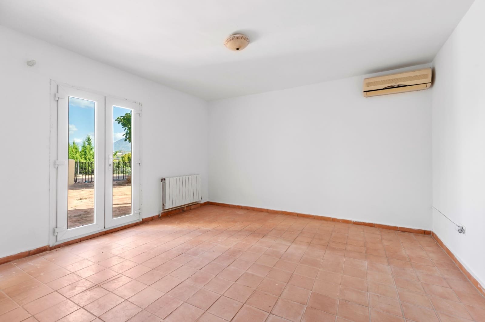 5 soverom Villa til salgs i Alfaz del Pi / L'Alfas del Pi med svømmebasseng - € 875 000 (Ref: 9946515)