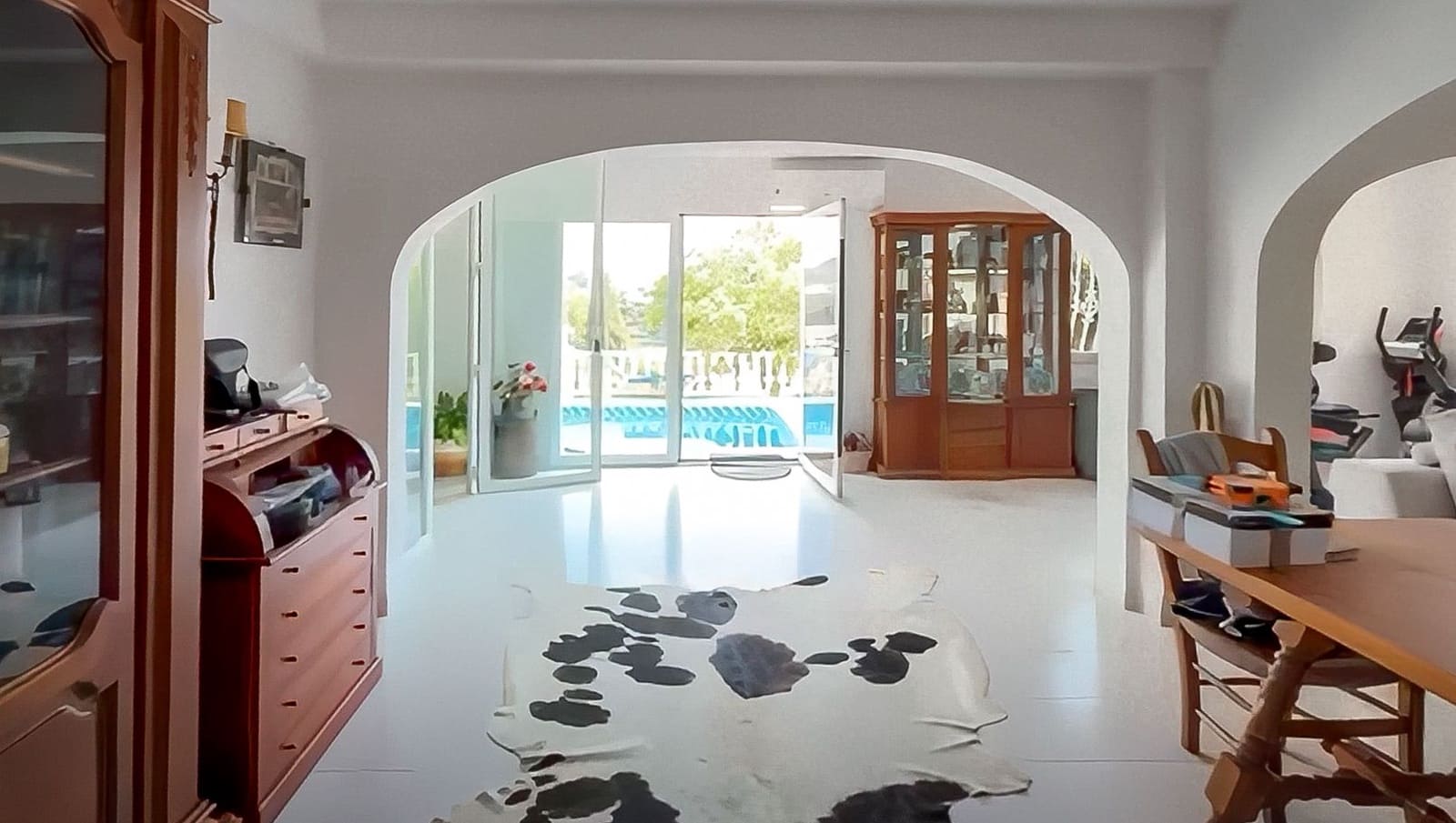 6 bedroom Villa for sale in Calpe / Calp with pool - € 890,000 (Ref: 9946517)