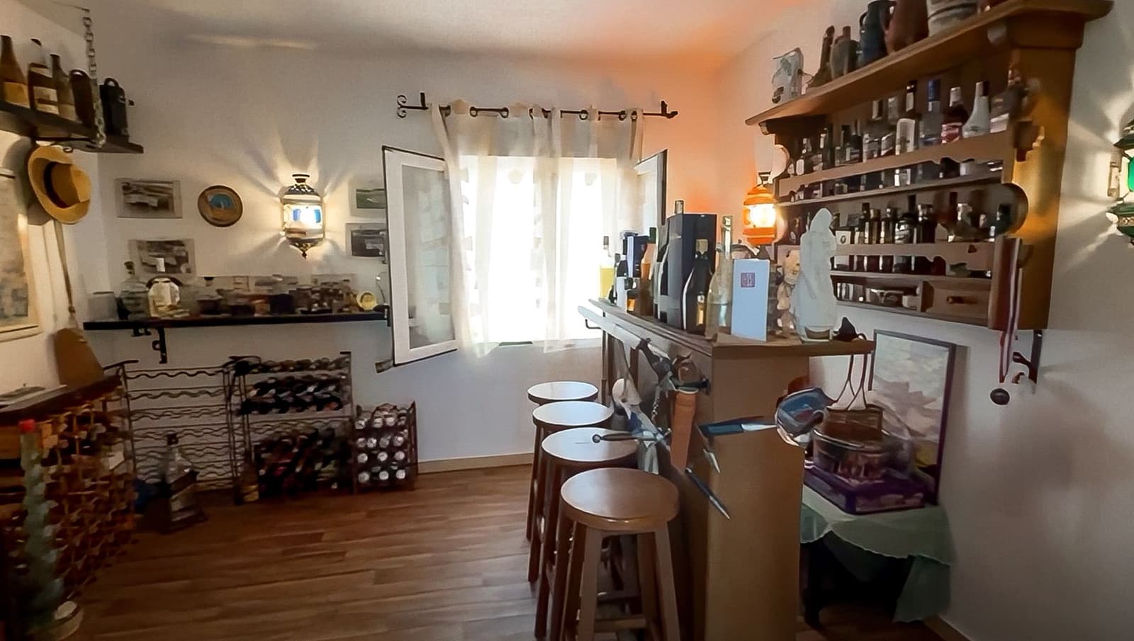 6 bedroom Villa for sale in Calpe / Calp with pool - € 890,000 (Ref: 9946517)
