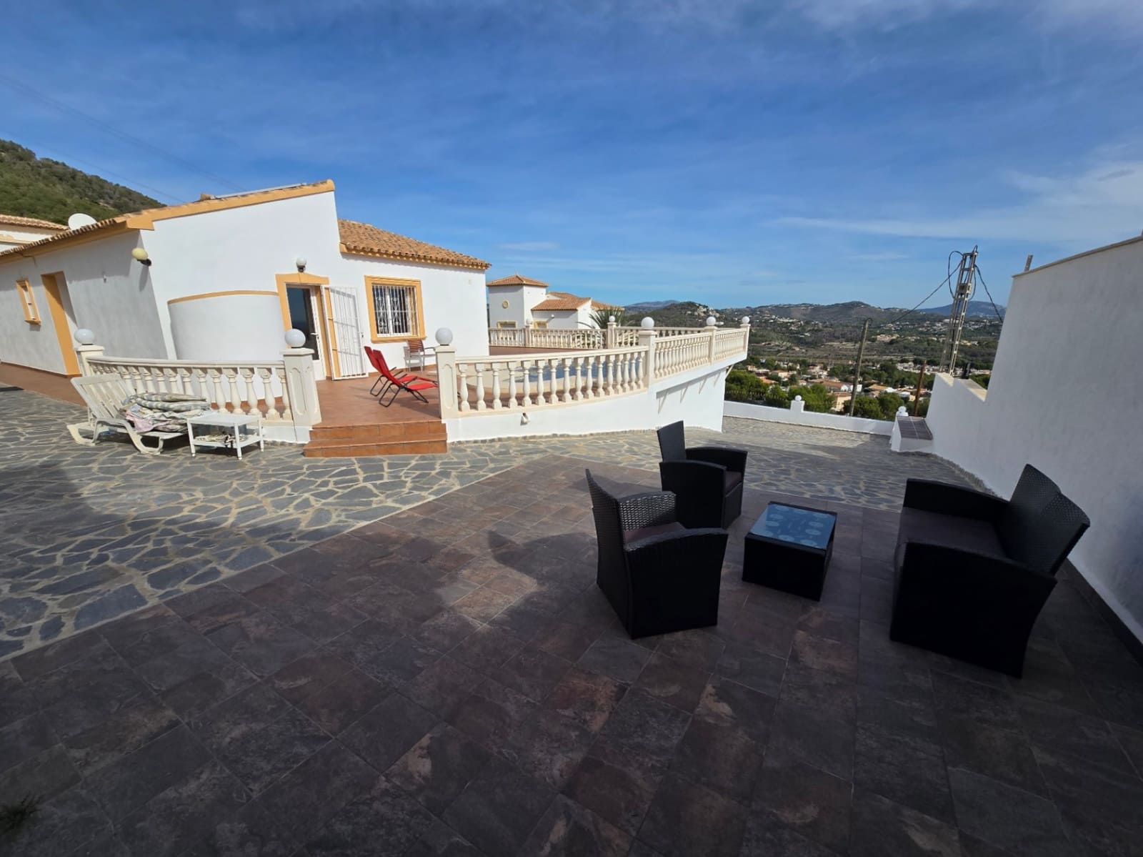 4 soverom Villa til salgs i Calpe / Calp med svømmebasseng - € 690 000 (Ref: 9946519)