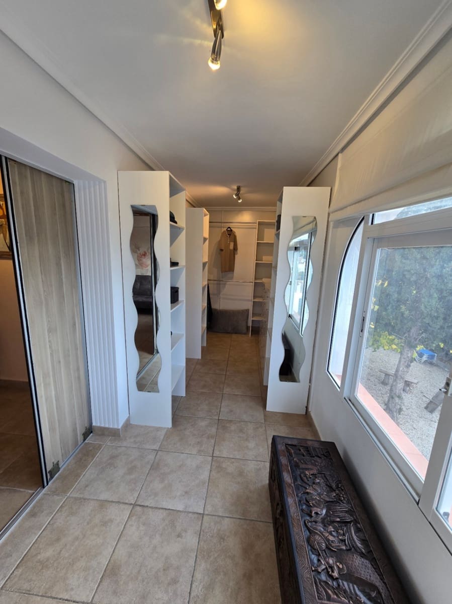 6 sypialnia Willa na sprzedaż w Calpe / Calp z basenem - 749 000 € (Ref: 9946521)