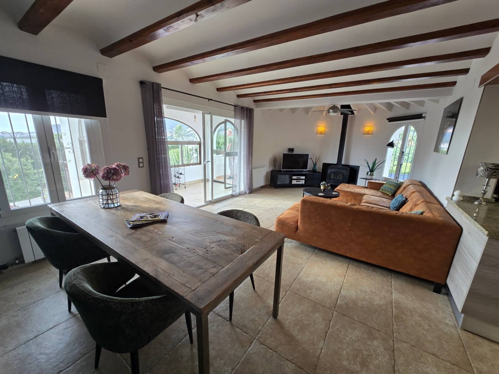 6 sypialnia Willa na sprzedaż w Calpe / Calp z basenem - 749 000 € (Ref: 9946521)