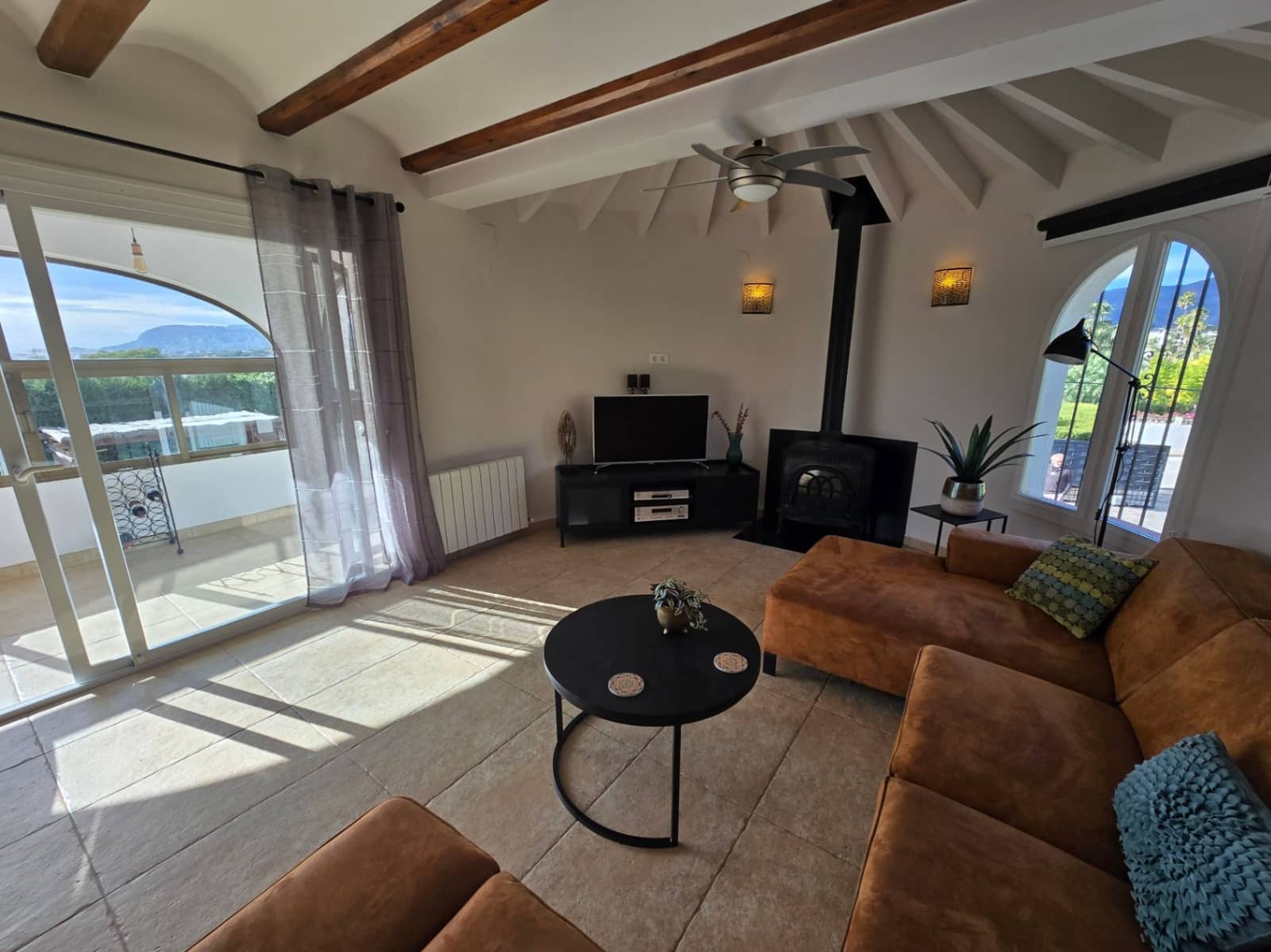 6 sypialnia Willa na sprzedaż w Calpe / Calp z basenem - 749 000 € (Ref: 9946521)