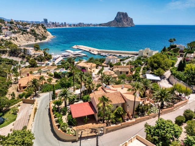 5 soverom Villa til salgs i Maryvilla, Calpe / Calp med svømmebasseng - € 825 000 (Ref: 9946522)