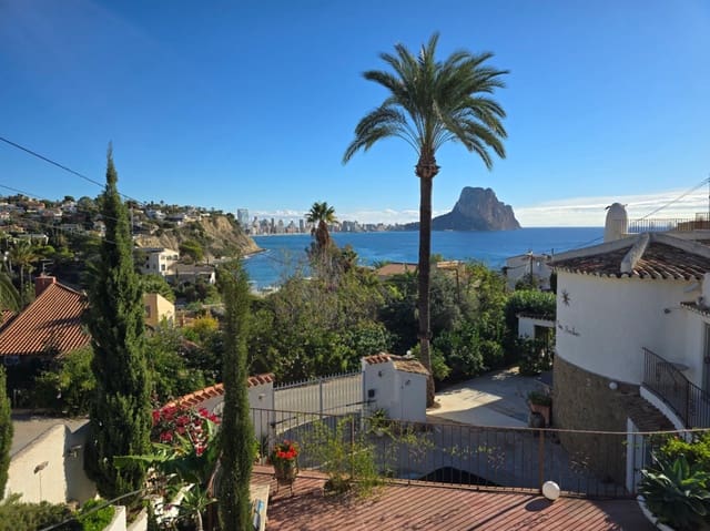 5 soverom Villa til salgs i Maryvilla, Calpe / Calp med svømmebasseng - € 825 000 (Ref: 9946522)