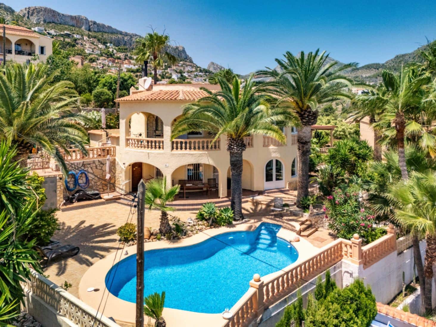 5 soverom Villa til salgs i Calpe / Calp med svømmebasseng - € 825 000 (Ref: 9946522)