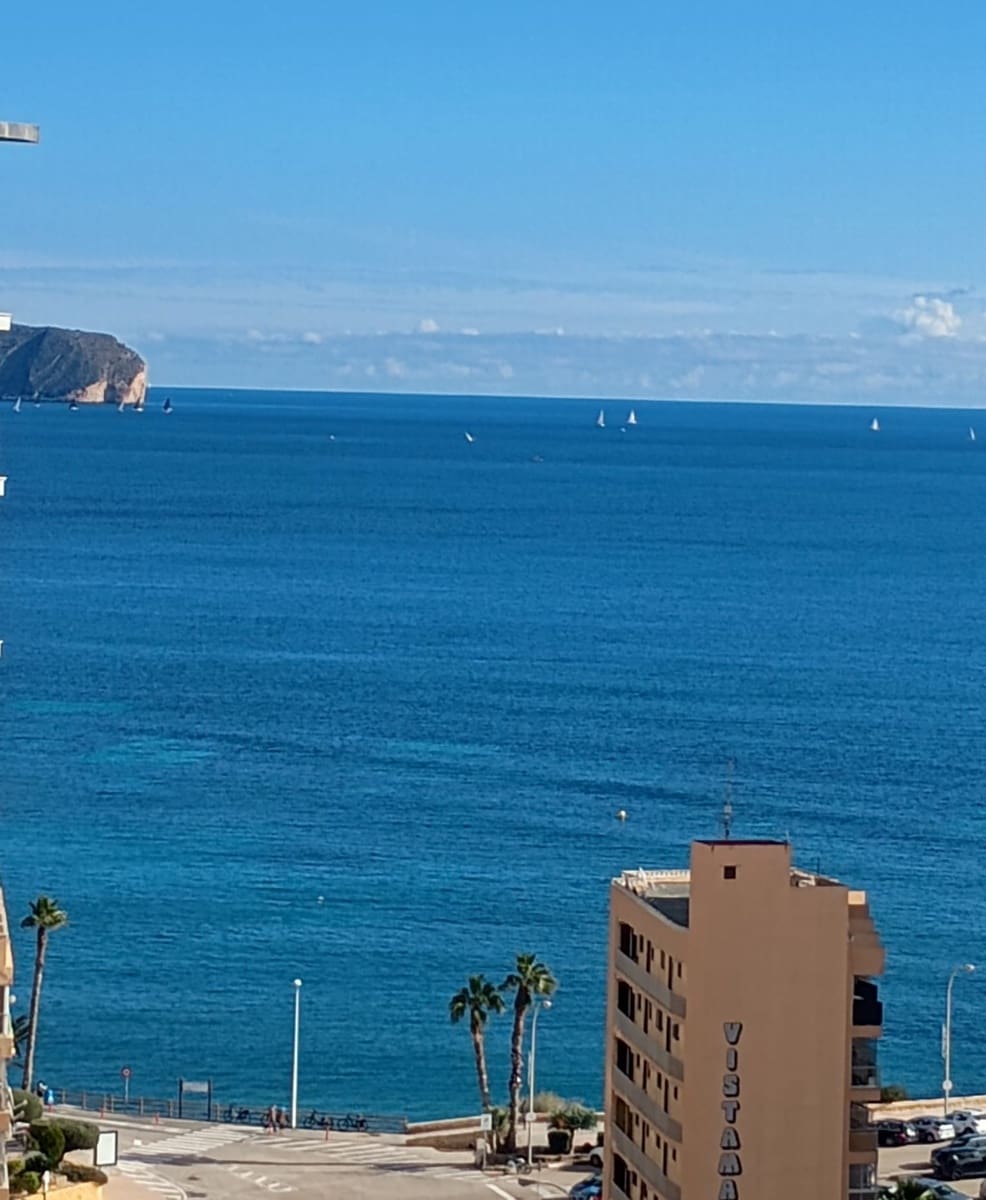 3 makuuhuone Huoneisto myytävänä paikassa Calpe / Calp mukana uima-altaan - 582 000 € (Ref: 9946523)