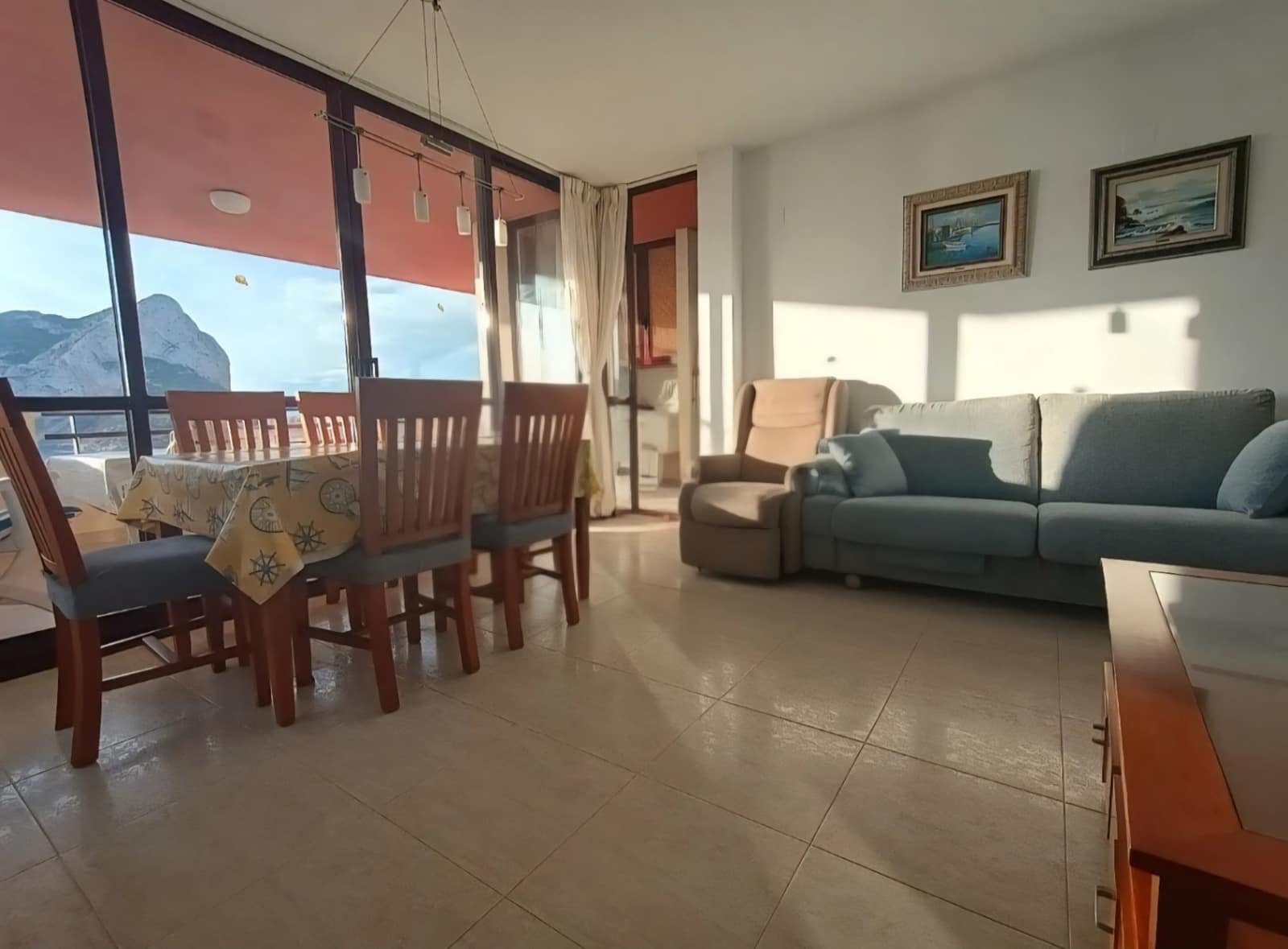3 makuuhuone Huoneisto myytävänä paikassa Calpe / Calp mukana uima-altaan - 582 000 € (Ref: 9946523)