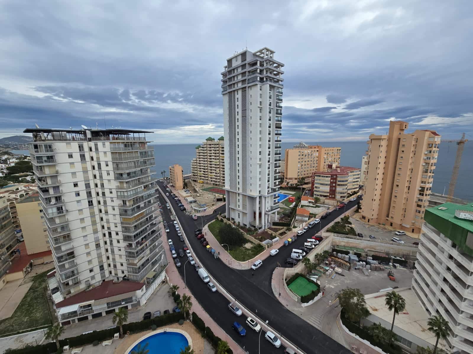 3 makuuhuone Huoneisto myytävänä paikassa Calpe / Calp mukana uima-altaan - 582 000 € (Ref: 9946523)