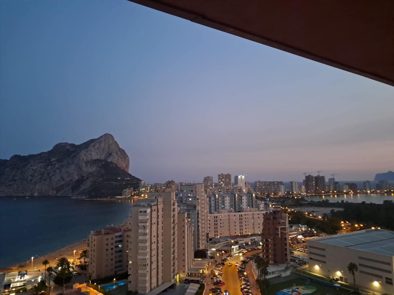 3 makuuhuone Huoneisto myytävänä paikassa Calpe / Calp mukana uima-altaan - 582 000 € (Ref: 9946523)