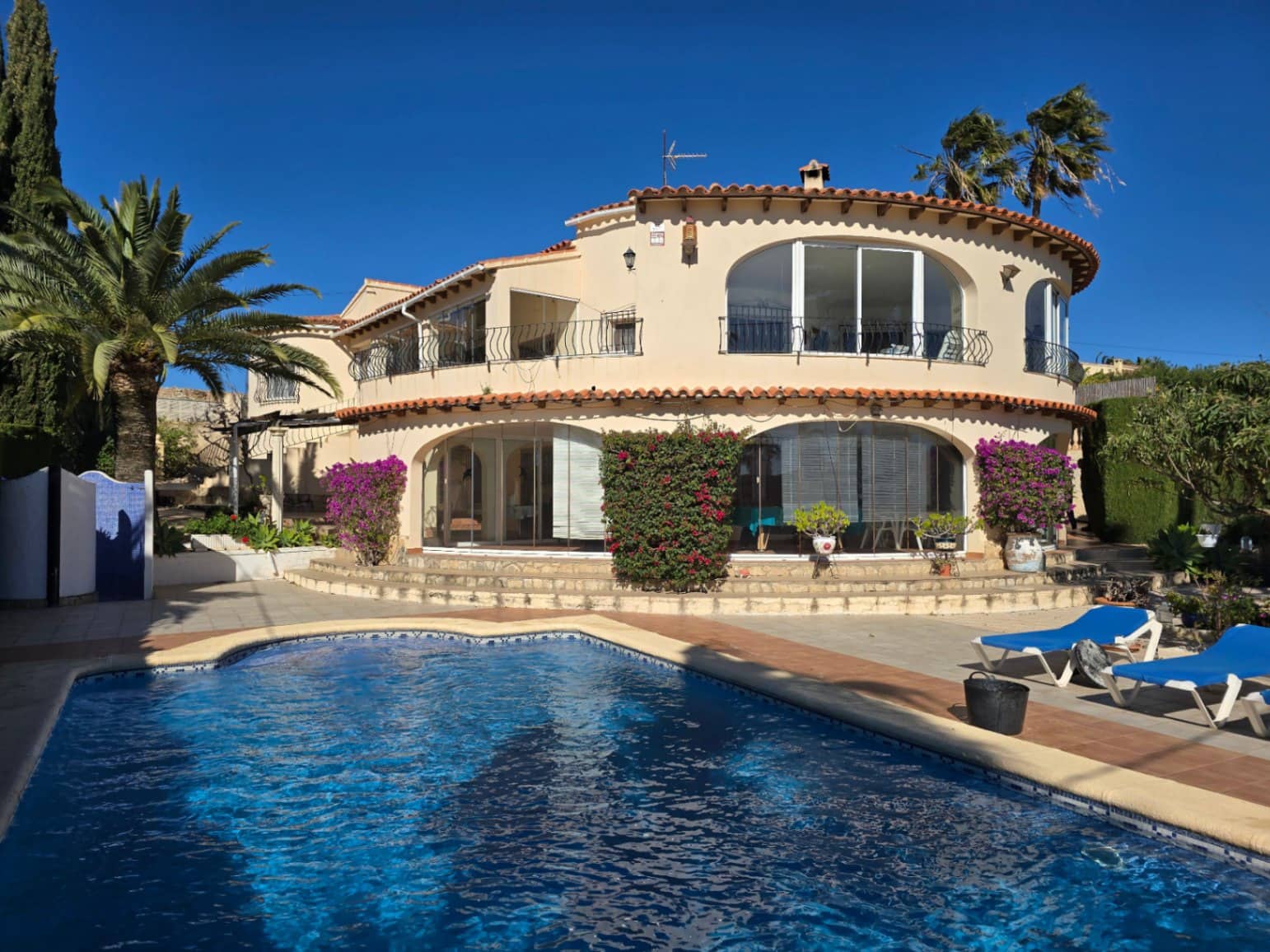 5 chambre Villa/Maison à vendre à Calpe / Calp avec piscine - 795 000 € (Ref: 9946524)