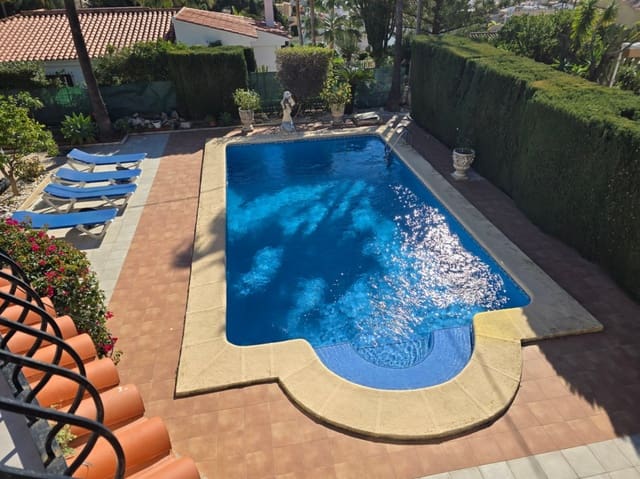5 chambre Villa/Maison à vendre à Calpe / Calp avec piscine - 795 000 € (Ref: 9946524)