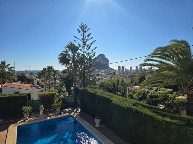 5 chambre Villa/Maison à vendre à Calpe / Calp avec piscine - 795 000 € (Ref: 9946524)