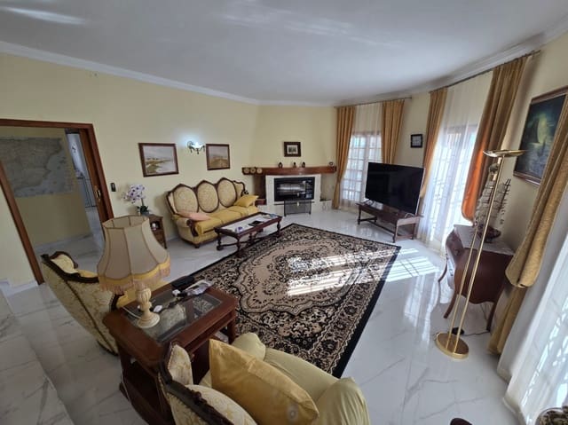 5 chambre Villa/Maison à vendre à Calpe / Calp avec piscine - 795 000 € (Ref: 9946524)