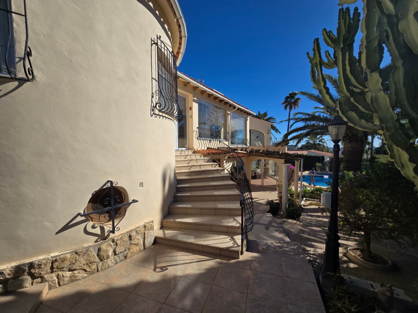 5 chambre Villa/Maison à vendre à Calpe / Calp avec piscine - 795 000 € (Ref: 9946524)