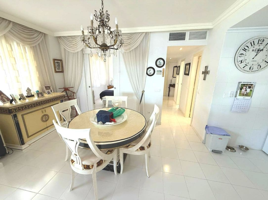 2 slaapkamer Appartement te koop in Calpe / Calp met zwembad - € 730.000 (Ref: 9946526)