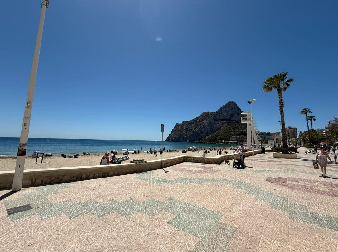 2 slaapkamer Appartement te koop in Calpe / Calp met zwembad - € 730.000 (Ref: 9946526)