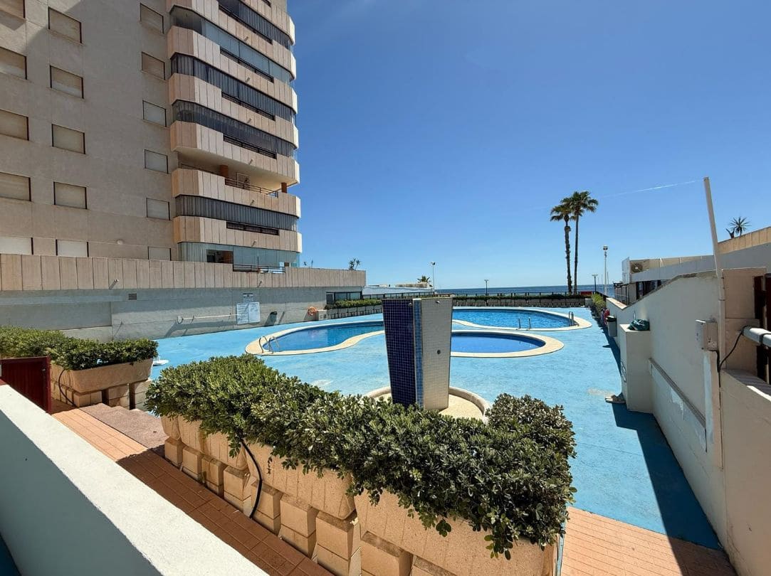 2 slaapkamer Appartement te koop in Calpe / Calp met zwembad - € 730.000 (Ref: 9946526)