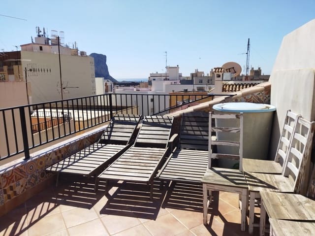 8 Zimmer Villa zu verkaufen in Calpe / Calp mit Pool - 1.150.000 € (Ref: 9946528)