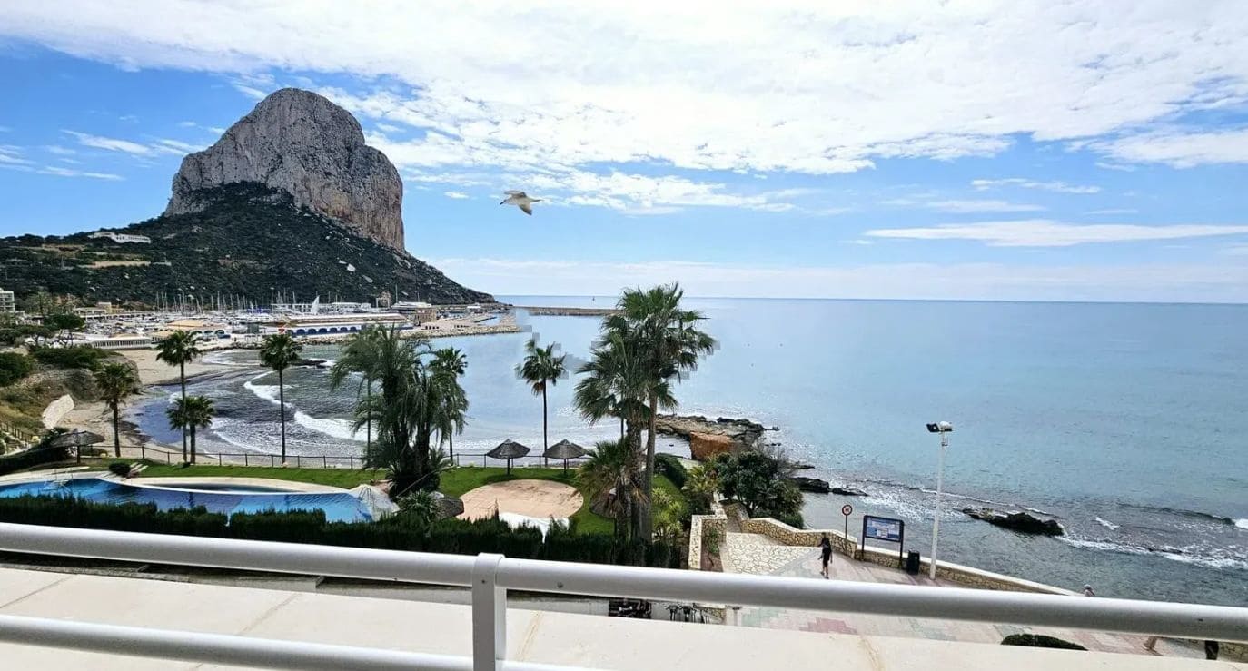 2 quarto Apartamento para venda em Calpe / Calp com piscina - 745 000 € (Ref: 9946529)