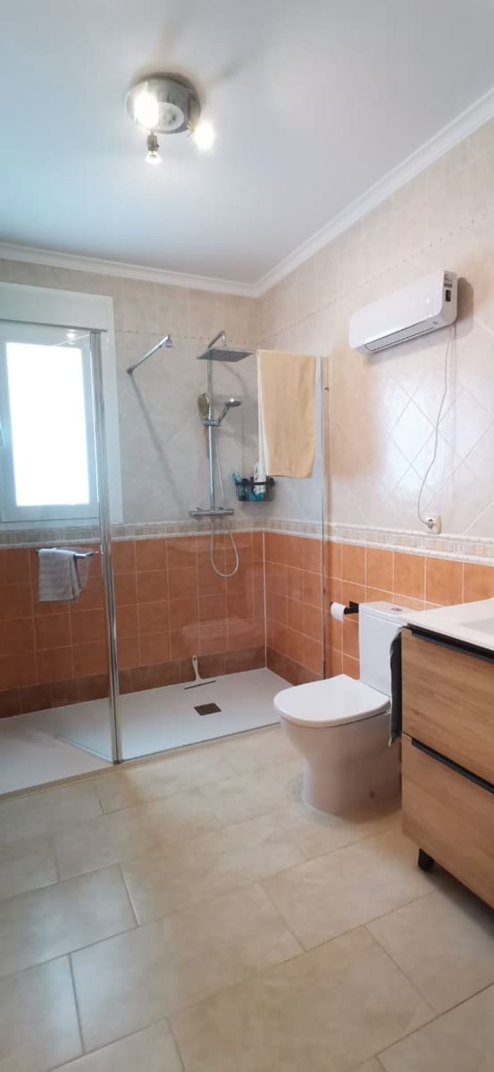 4 soveværelse Villa til salg i Calpe / Calp med swimmingpool - € 595.000 (Ref: 9946533)