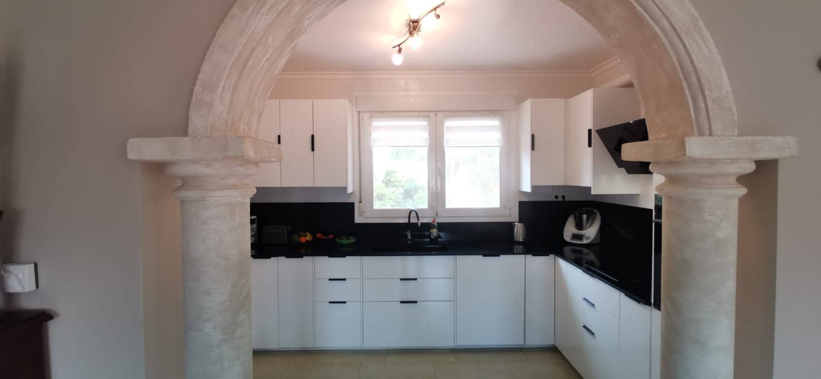 4 soveværelse Villa til salg i Calpe / Calp med swimmingpool - € 595.000 (Ref: 9946533)