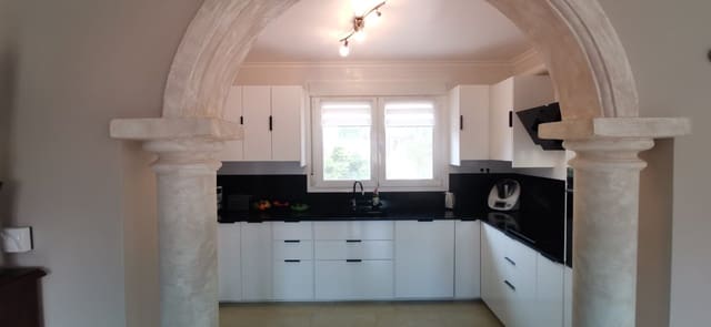 4 soveværelse Villa til salg i Gargasindi, Calpe / Calp med swimmingpool - € 595.000 (Ref: 9946533)