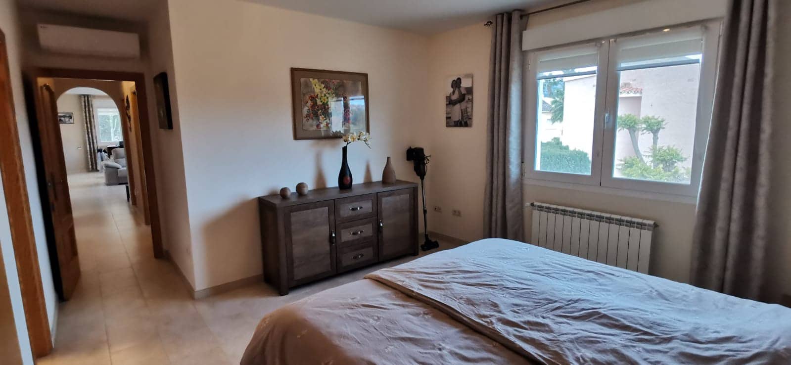 4 soveværelse Villa til salg i Calpe / Calp med swimmingpool - € 595.000 (Ref: 9946533)