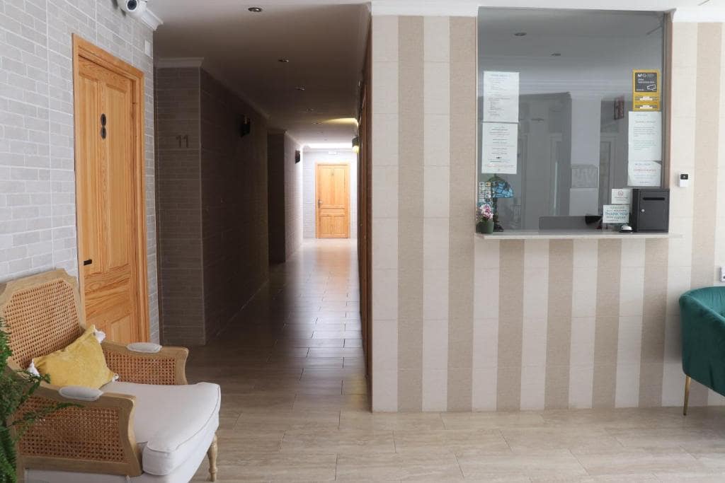 14 bedroom Villa for sale in Calpe / Calp - € 1,380,000 (Ref: 9946534)