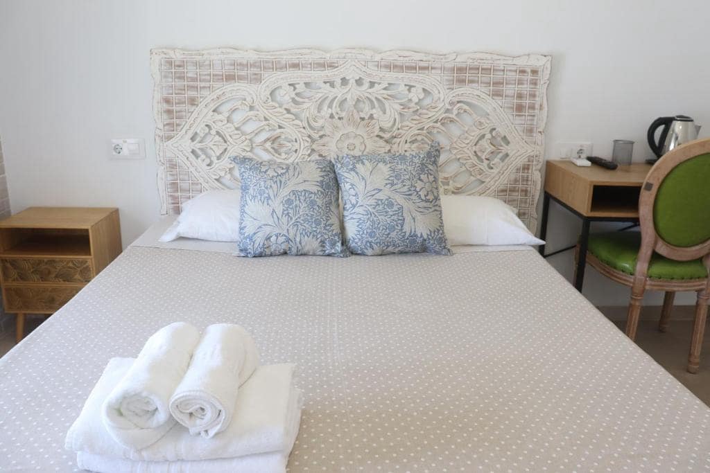 14 bedroom Villa for sale in Calpe / Calp - € 1,380,000 (Ref: 9946534)