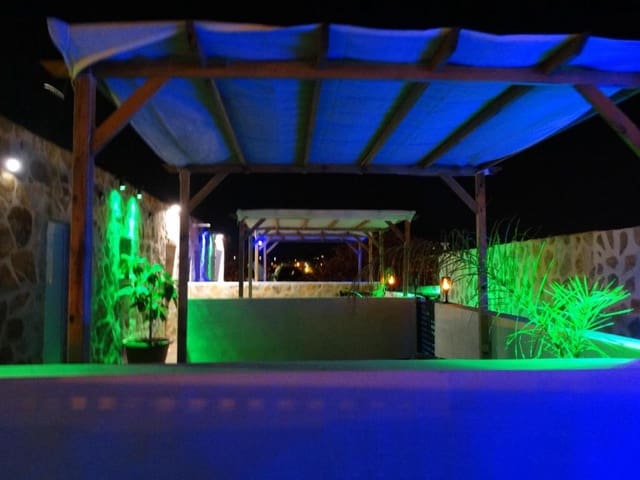 14 bedroom Villa for sale in Calpe / Calp - € 1,380,000 (Ref: 9946534)