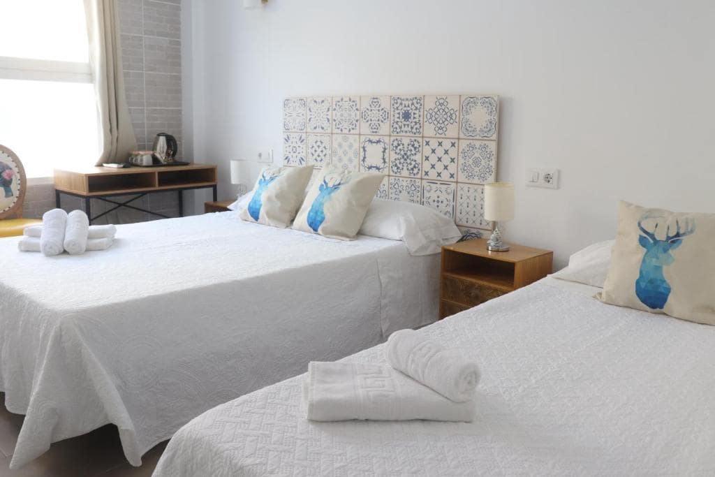 14 bedroom Villa for sale in Calpe / Calp - € 1,380,000 (Ref: 9946534)