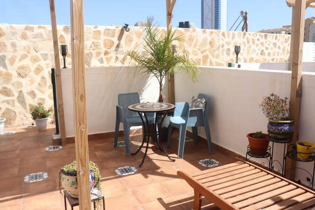 14 bedroom Villa for sale in Calpe / Calp - € 1,380,000 (Ref: 9946534)