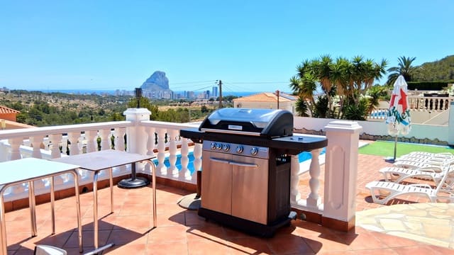 6 soverom Villa til salgs i Calpe / Calp med svømmebasseng - € 675 000 (Ref: 9946535)