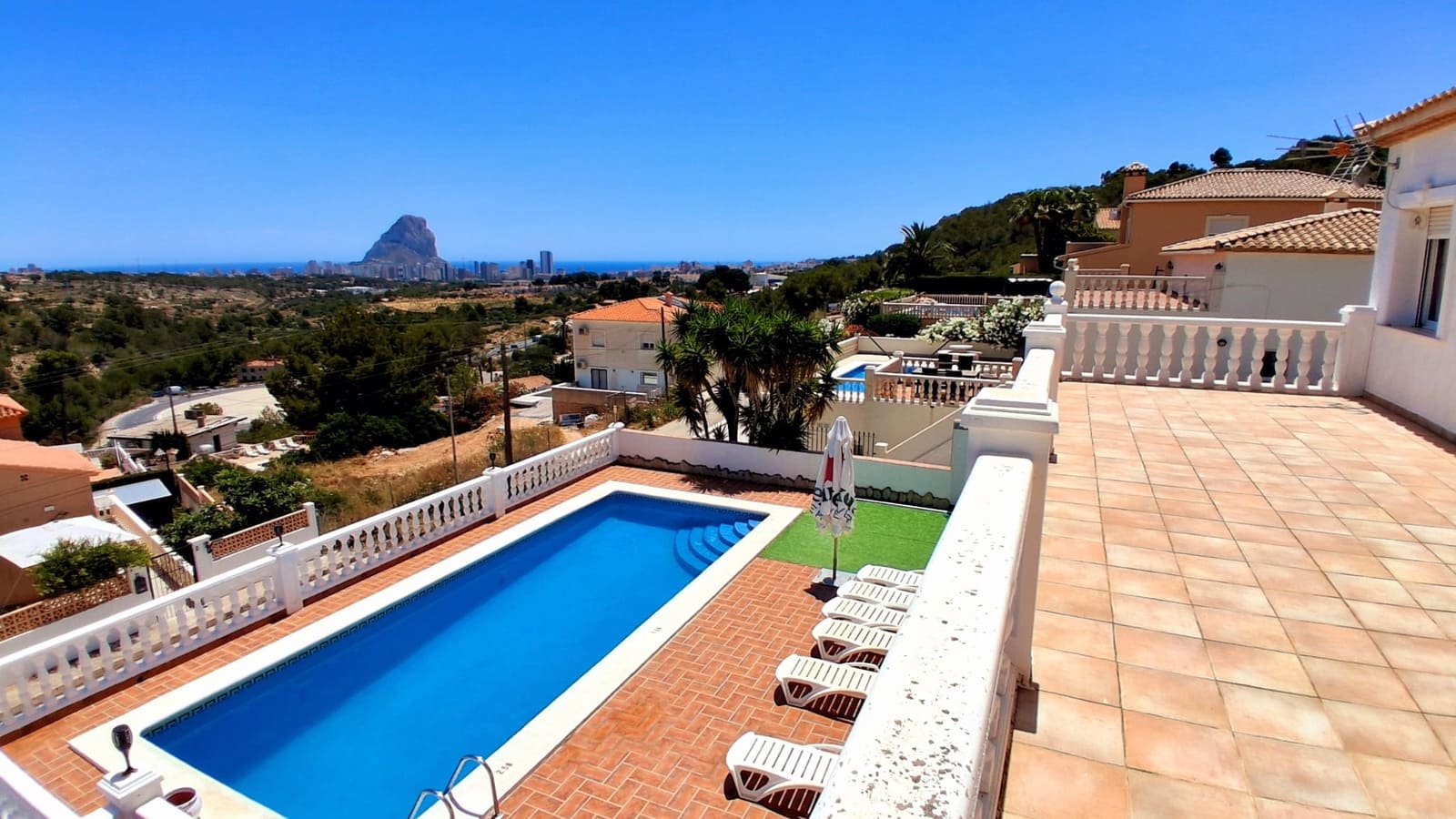 6 soverom Villa til salgs i Calpe / Calp med svømmebasseng - € 675 000 (Ref: 9946535)