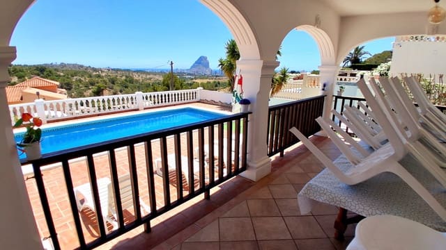 6 soverom Villa til salgs i Calpe / Calp med svømmebasseng - € 675 000 (Ref: 9946535)