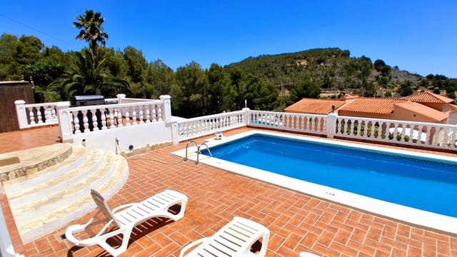 6 soverom Villa til salgs i Calpe / Calp med svømmebasseng - € 675 000 (Ref: 9946535)