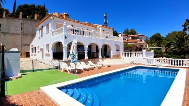 6 soverom Villa til salgs i Calpe / Calp med svømmebasseng - € 675 000 (Ref: 9946535)