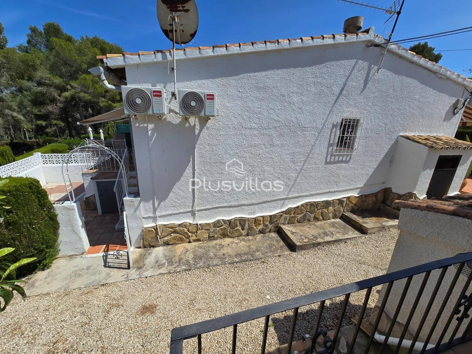 2 makuuhuone Huoneisto myytävänä paikassa Moraira mukana uima-altaan - 329 000 € (Ref: 9948329)