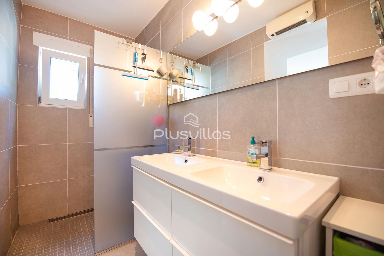 5 sypialnia Willa na sprzedaż w Calpe / Calp z basenem - 730 000 € (Ref: 9950094)