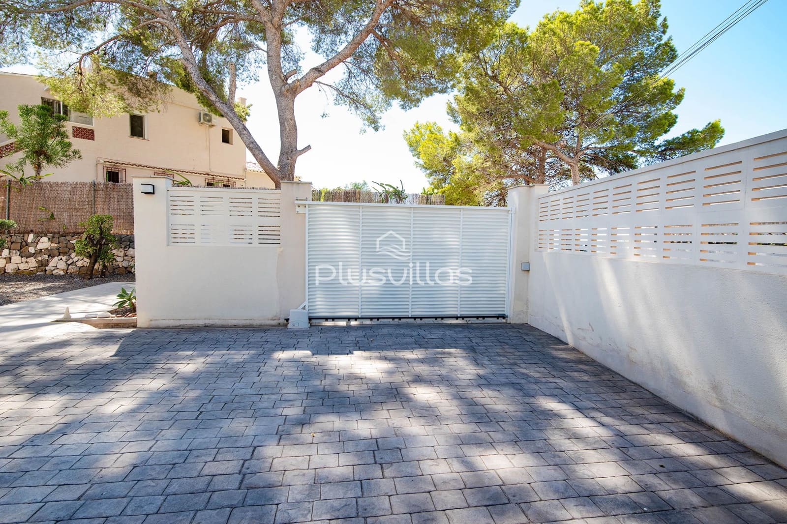5 sypialnia Willa na sprzedaż w Calpe / Calp z basenem - 730 000 € (Ref: 9950094)