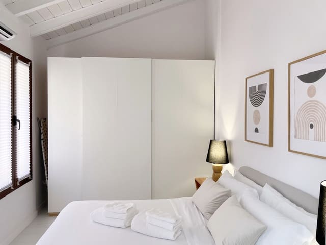 1 soveværelse Penthouse til salg i La Goleta, Málaga by - € 499.000 (Ref: 9626123)