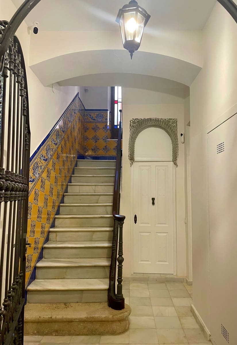 4 bedroom Flat for sale in Malaga city - € 715,000 (Ref: 9626137)