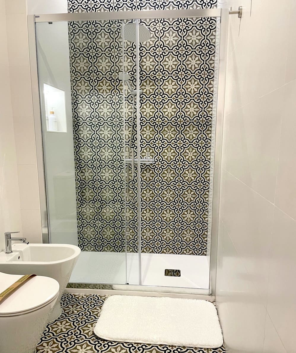 3 bedroom Flat for sale in Malaga city - € 686,000 (Ref: 9626190)